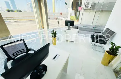 مكتب - استوديو - 1 حمام للايجار في ريم ريزدنسي - الكرامة - دبي