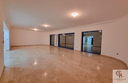 Apartment - 3 - 4 for rent in Cornich Al Khalidiya - Al Khalidiya - Abu Dhabi