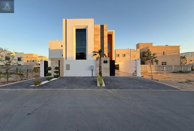 96932495 - Property Image 2