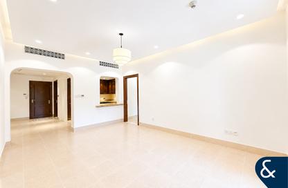 Apartment - 2 Bedrooms - 2 Bathrooms for rent in Zanzebeel 3 - Zanzebeel - Old Town - Downtown Dubai - Dubai