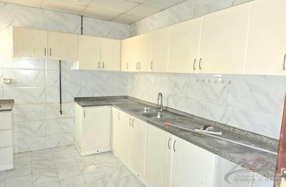 Apartment - 2 Bedrooms - 2 Bathrooms for rent in Muwailih Building - Muwaileh - Sharjah
