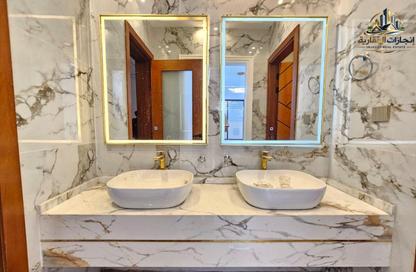 Villa - 3 Bedrooms - 5 Bathrooms for sale in Kabbali Hills - Al Helio 2 - Al Helio - Ajman Villa - 3 Bedrooms - 5 Bathrooms for sale in Kabbali Hills - Al Helio 2 - Al Helio - Ajman