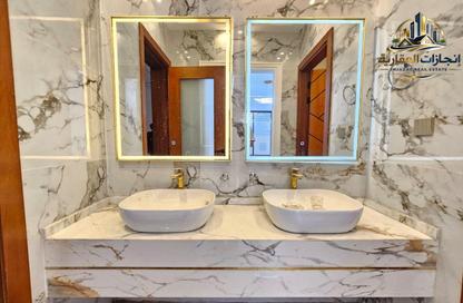 Villa - 3 Bedrooms - 5 Bathrooms for sale in Kabbali Hills - Al Helio 2 - Al Helio - Ajman Villa - 3 Bedrooms - 5 Bathrooms for sale in Kabbali Hills - Al Helio 2 - Al Helio - Ajman