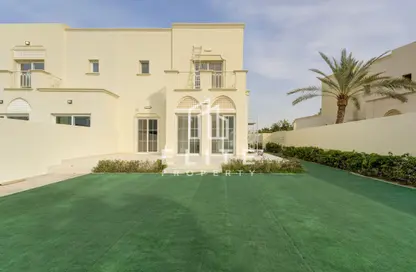 فيلا - 3 غرف نوم - 2 حمامات للايجار في الينابيع 3 - الينابيع - دبي فيلا - 3 غرف نوم - 2 حمامات للايجار في الينابيع 3 - الينابيع - دبي