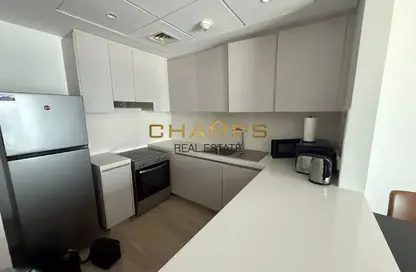 Apartment - 2 Bedrooms - 2 Bathrooms for rent in Waters Edge - Yas Island - Abu Dhabi
