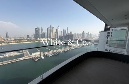 Apartment - 2 Bedrooms - 2 Bathrooms for rent in Palace Beach Residence Tower 2 - Palace Beach Residence - Emaar Beachfront - Dubai Harbour - Dubai