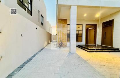 Villa - 6 Bedrooms - 7+ Bathrooms for sale in Al Yasmeen 1 - Al Yasmeen - Ajman
