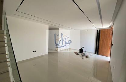 Villa - 4 - 6 for sale in Kabbali Hills - Al Helio 2 - Al Helio - Ajman