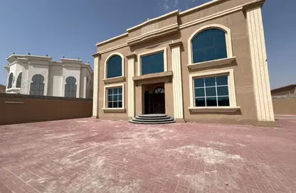 Villa - 5 Bedrooms - 6 Bathrooms for rent in Al Riffa - Ras Al Khaimah