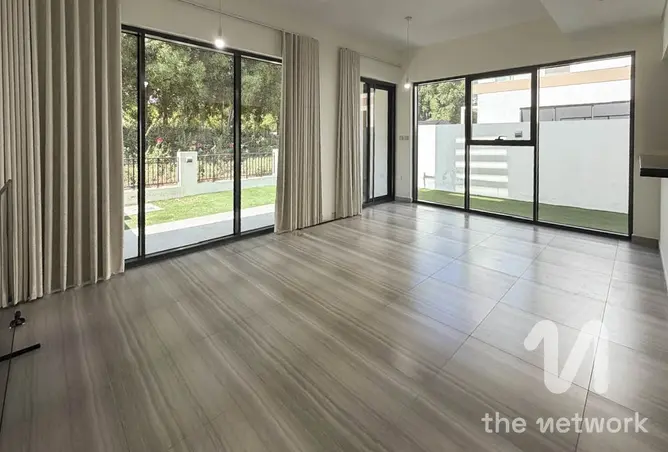 156018230 - Property Image 2