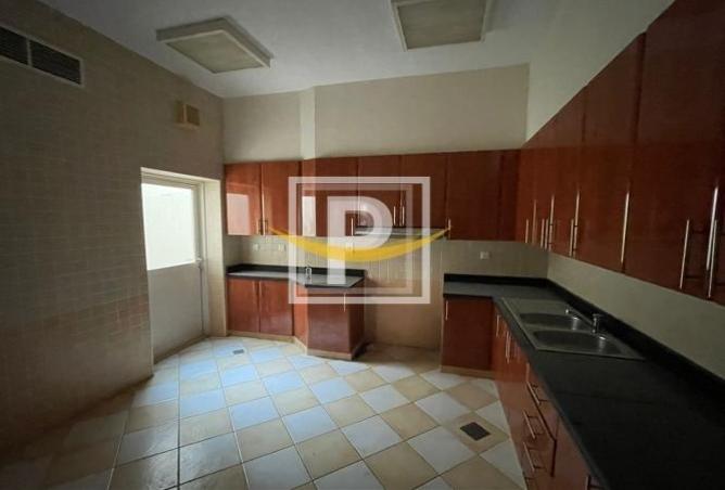 71516588 - صورة العقار 2