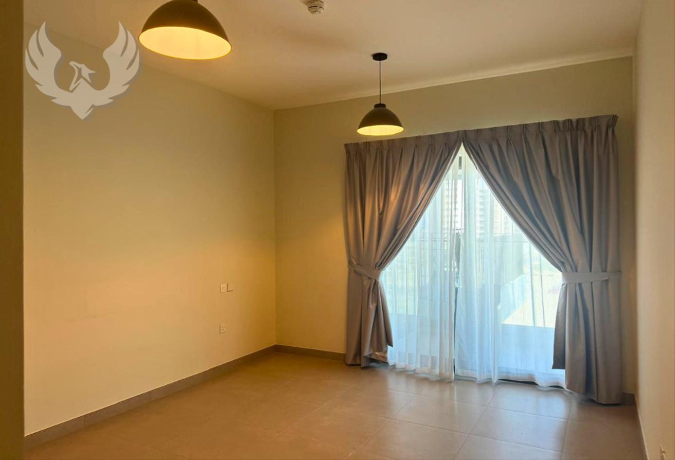 Furnished | Brand New | Vacant photo 5