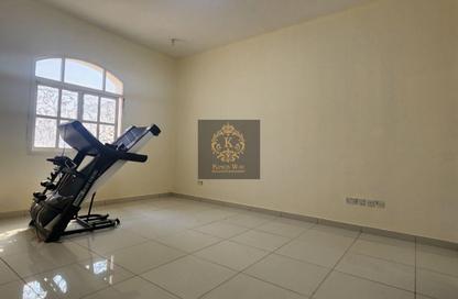 Apartment - 2 - 2 for rent in Mohamed Bin Zayed City - Abu Dhabi