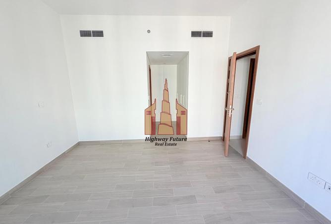 54013086 - صورة العقار 2