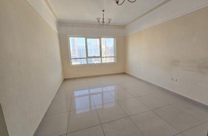 Apartment - 1 Bedroom - 2 Bathrooms for rent in Al Khan Corniche - Al Khan - Sharjah