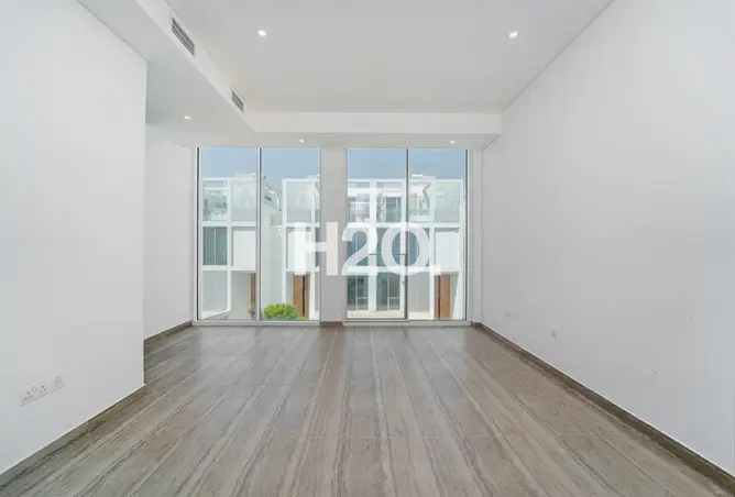 166081025 - Property Image 2
