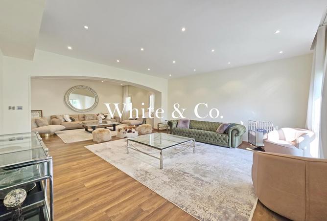 64032179 - Property Image 3