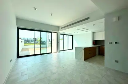 تاون هاوس - 3 غرف نوم - 3 حمامات للبيع في لا روزا 5 - لا روزا - فيلا نوفا - دبي لاند - دبي