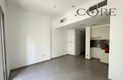 Apartment - Studio - 1 for rent in Hayat Boulevard 2B - Hayat Boulevard 2 - Hayat Boulevard - Town Square - Dubai