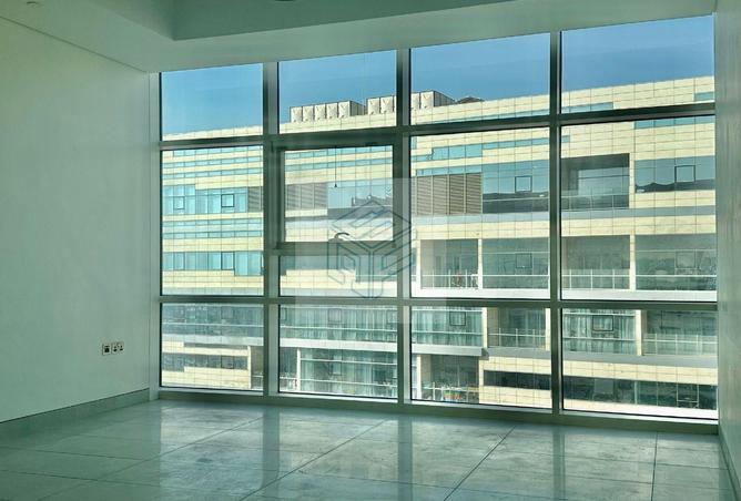 74625149 - Property Image 3