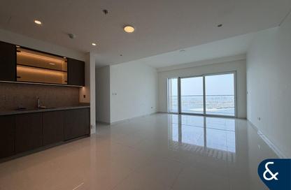 Apartment - 2 Bedrooms - 2 Bathrooms for rent in Grand Bleu Tower 1 - EMAAR Beachfront - Dubai Harbour - Dubai