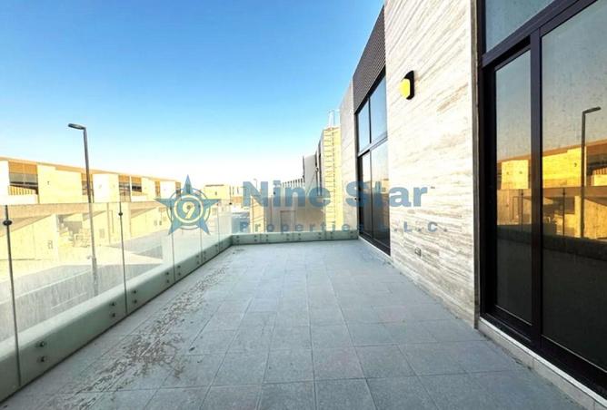 92717149 - Property Image 2