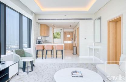 Apartment - 1 - 2 for sale in The Palm Tower - Palm Jumeirah - Dubai