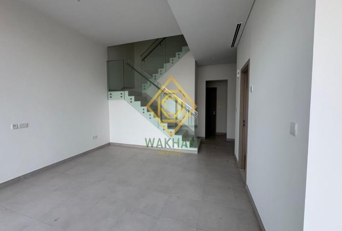 83212011 - صورة العقار 3