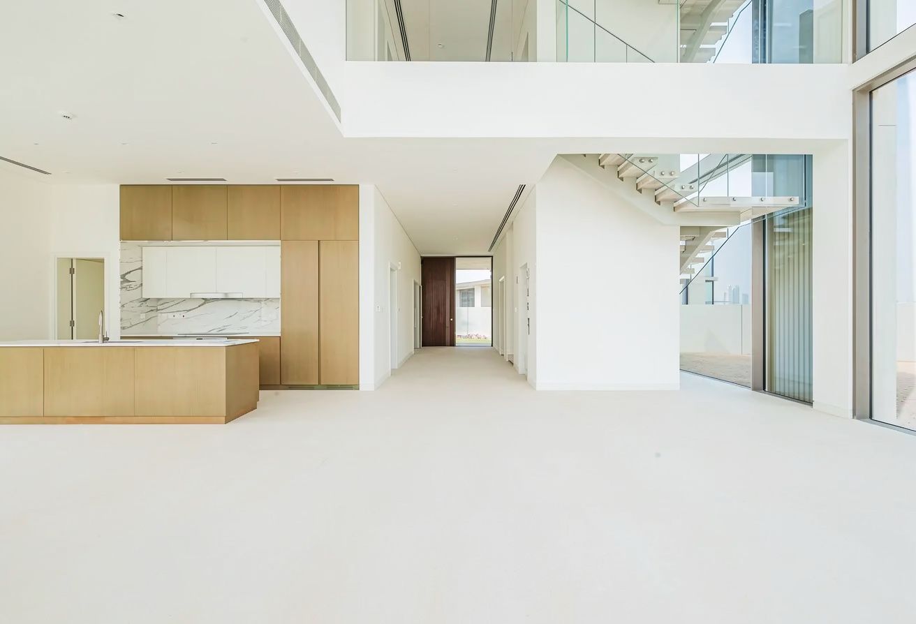 Four-bedroom villa in Nad Al Sheba Gardens 2, third photo