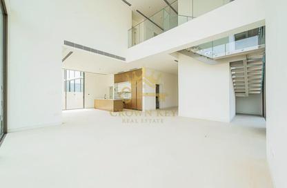 Villa - 4 Bedrooms - 6 Bathrooms for sale in Nad Al Sheba Gardens 2 - Nad Al Sheba Gardens - Nad Al Sheba - Dubai
