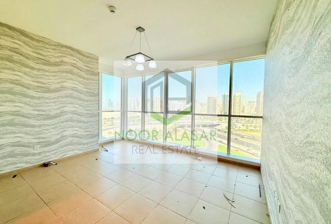 83254482 - Property Image 3