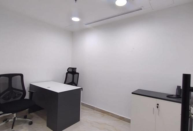 77795649 - Property Image 2