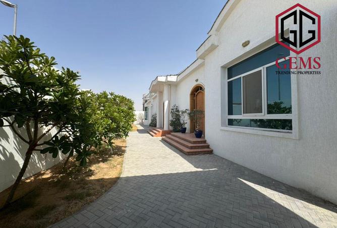 140588949 - Property Image 2