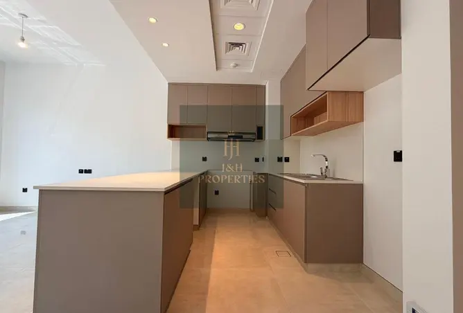 122449064 - Property Image 2