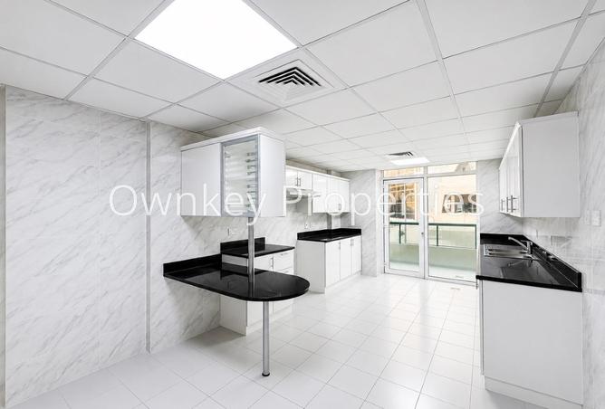 132020324 - Property Main Image