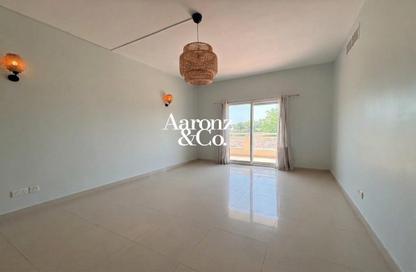 Villa - 4 - 5 for rent in Meadows 6 - Meadows - Dubai Villa - 4 - 5 for rent in Meadows 6 - Meadows - Dubai