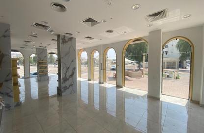 Show Room - Studio - 2 Bathrooms for rent in Aud Al Touba 1 - Central District - Al Ain