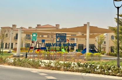 Townhouse - 2 - 4 for rent in Bloom Living - Zayed City (Khalifa City C) - Khalifa City - Abu Dhabi