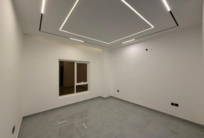 16210200 - Property Image 2