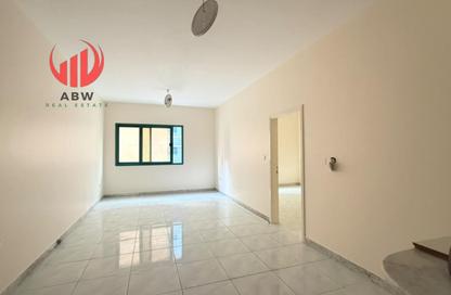 Apartment - 1 - 2 for rent in Golden Sands 12 - Al Mankhool - Bur Dubai - Dubai