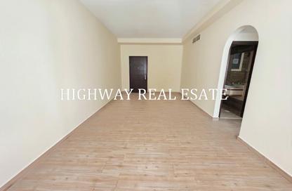 Apartment - 1 Bedroom - 2 Bathrooms for rent in Muwaileh 29 Building - Muwaileh - Sharjah