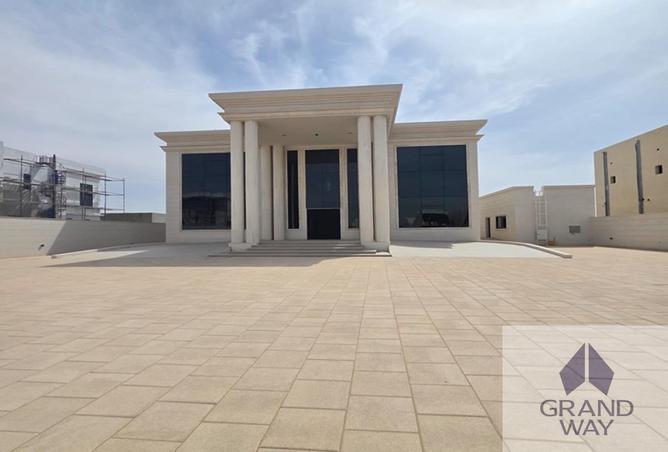 81112995 - الصورة الرئيسية للعقار