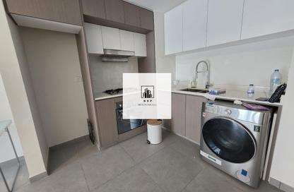 Apartment - 1 - 2 for rent in The Boulevard 2 - Aljada - Sharjah