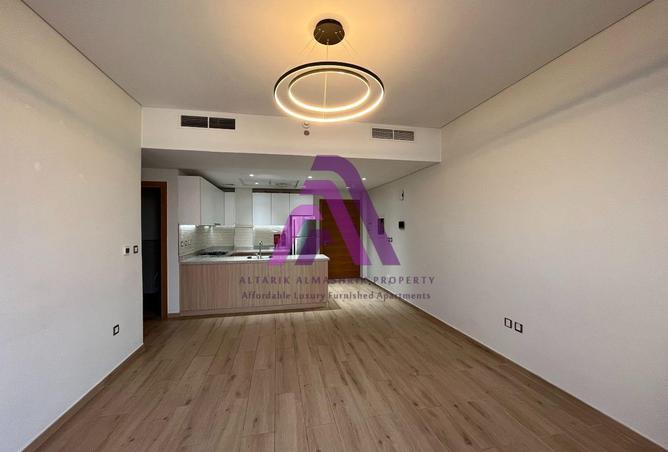 70676957 - صورة العقار 3