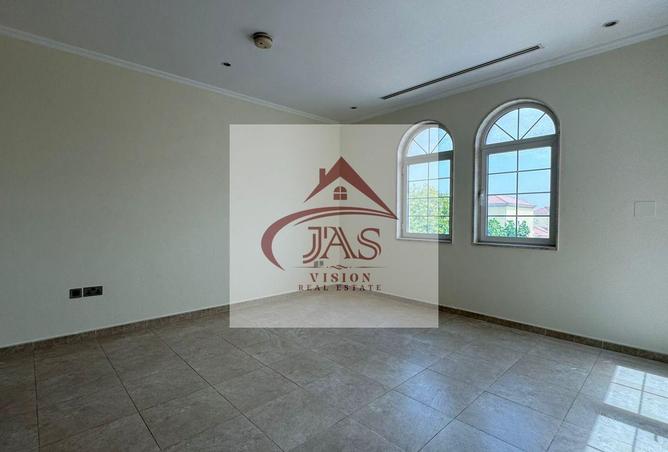 92693079 - Property Image 3