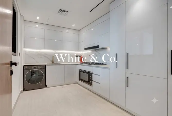 155508632 - Property Image 2