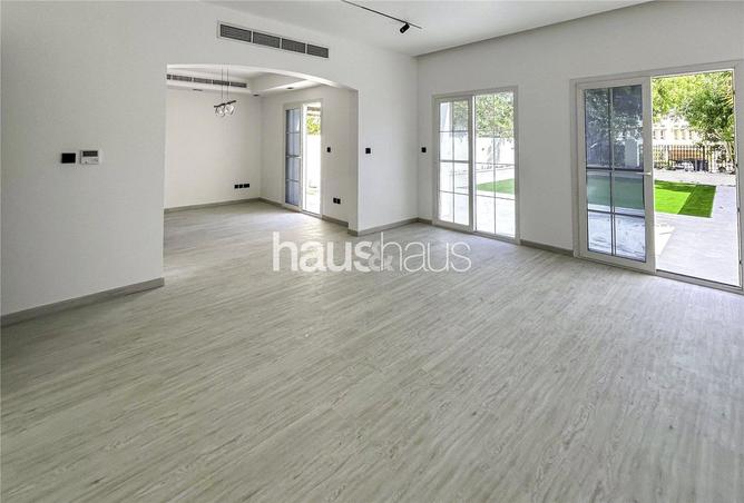 95285419 - Property Image 2