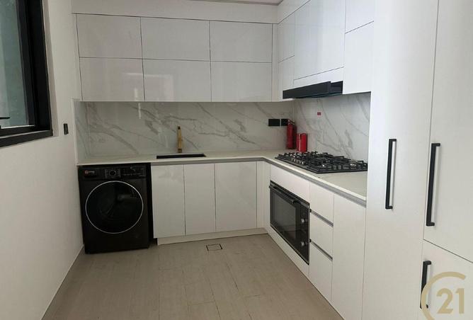 75028997 - Property Image 2