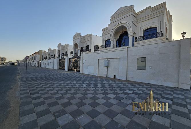 136993008 - الصورة الرئيسية للعقار