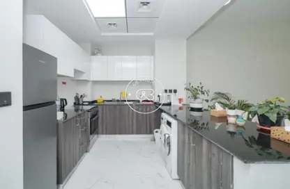 شقة - 2 غرف نوم - 3 حمامات للبيع في برج روكان C - برج روكان - روكان - دبي لاند - دبي